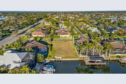 5423 SW 17th Avenue, Cape Coral, FL 33914 - Photo 9