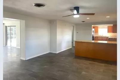 7464 Cass Circle, Sarasota, FL 34231 - Photo 3