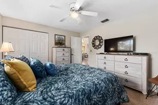 5656 Ashton Lake Dr, Sarasota, FL 34231 - Photo 9