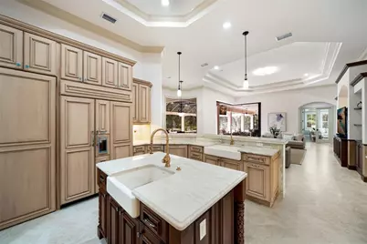13718 Matanzas Place, Lakewood Ranch, FL 34202 - Photo 17