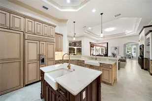 13718 Matanzas Pl, Lakewood Ranch, FL 34202 - Photo 17