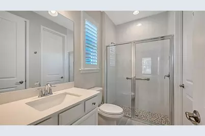 5521 Blue Water Boulevard, Sarasota, FL 34238 - Photo 17