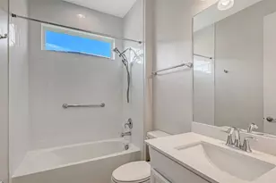 5521 Blue Water Blvd, Sarasota, FL 34238 - Photo 19