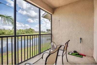 1003 Fairwaycove Lane #205, Bradenton, FL 34212 - Photo 7