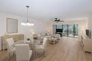 183 Pineneedle Dr, Bradenton, FL 34210 - Photo 3
