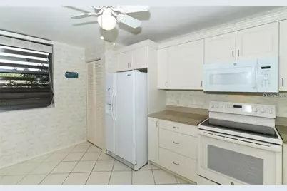 183 Pineneedle Drive, Bradenton, FL 34210 - Photo 7