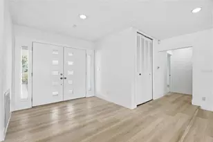 5200 26th Ave N, Saint Petersburg, FL 33710 - Photo 5