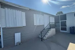 216 Como Dr, Venice, FL 34285 - Photo 3