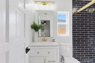 1856 Mova St, Sarasota, FL 34231 - Photo 25