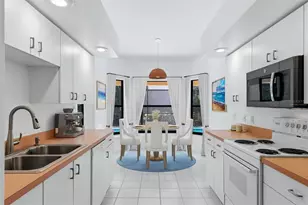 5667 Beaurivage Ave, Sarasota, FL 34243 - Photo 15