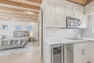 408 Jackson Dr, Sarasota, FL 34236 - Photo 37