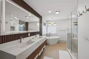 408 Jackson Dr, Sarasota, FL 34236 - Photo 17