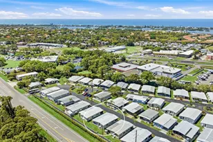 234 Palm Air Dr, Osprey, FL 34229 - Photo 3