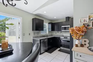 4478 Longford Dr, Sarasota, FL 34232 - Photo 11