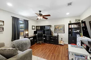 4478 Longford Dr, Sarasota, FL 34232 - Photo 23