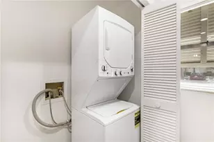 5340 Royal Palm Ave, Sarasota, FL 34234 - Photo 9