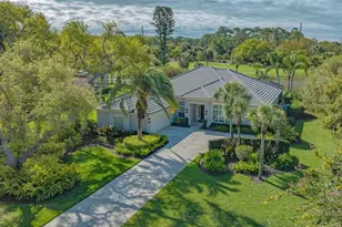 434 E Macewen Dr, Osprey, FL 34229 - Photo 1