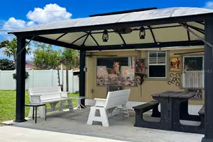 1770 Palm Dr, Venice, FL 34293 - Photo 15