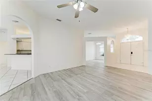 4805 76th Ct E, Bradenton, FL 34203 - Photo 7
