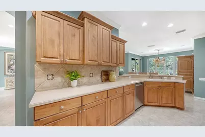 4823 Carrington Circle, Sarasota, FL 34243 - Photo 27
