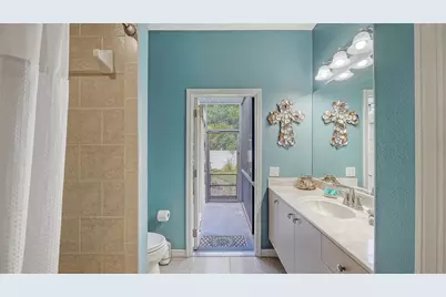 4823 Carrington Circle, Sarasota, FL 34243 - Photo 39