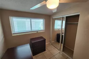 2120 Bayshore Gardens Pkwy, Bradenton, FL 34207 - Photo 15