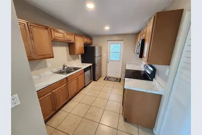 2120 Bayshore Gardens Parkway, Bradenton, FL 34207 - Photo 3