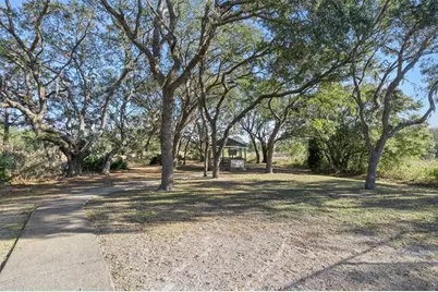 10130 Lazy Days Court, Weeki Wachee, FL 34613 - Photo 81