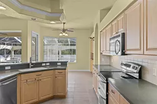10130 Lazy Days Ct, Weeki Wachee, FL 34613 - Photo 21