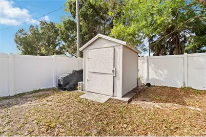 395 Gulf Breeze Boulevard, Venice, FL 34293 - Photo 25