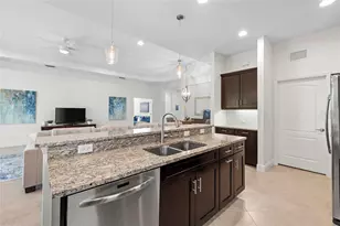 4623 Claremont Park Dr, Bradenton, FL 34211 - Photo 13