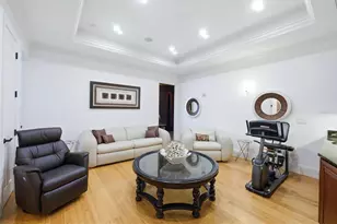 7755 Holiday Dr N, Sarasota, FL 34231 - Photo 27