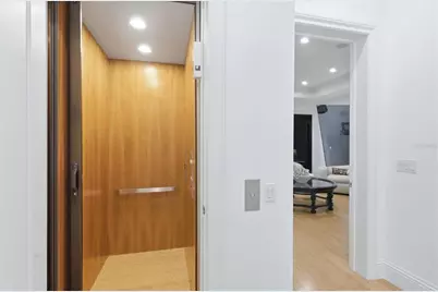 7755 Holiday Drive N, Sarasota, FL 34231 - Photo 29