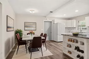 5929 Murdock Ave, Sarasota, FL 34231 - Photo 19