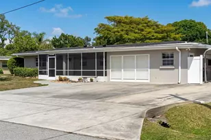 5929 Murdock Ave, Sarasota, FL 34231 - Photo 3