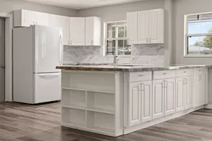 5929 Murdock Ave, Sarasota, FL 34231 - Photo 13