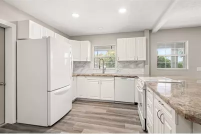 5929 Murdock Avenue, Sarasota, FL 34231 - Photo 17