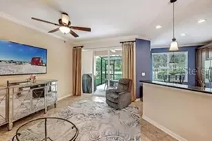 8128 Villa Grande Ct, Sarasota, FL 34243 - Photo 3