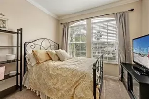 8128 Villa Grande Ct, Sarasota, FL 34243 - Photo 17