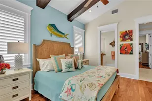 635 Key Royale Dr, Holmes Beach, FL 34217 - Photo 83