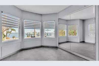 635 Key Royale Drive, Holmes Beach, FL 34217 - Photo 45