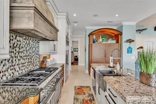 635 Key Royale Dr, Holmes Beach, FL 34217 - Photo 69