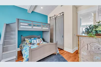 635 Key Royale Drive, Holmes Beach, FL 34217 - Photo 75