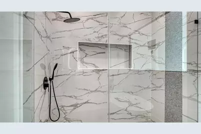 1730 Wisconsin Lane, Sarasota, FL 34239 - Photo 33