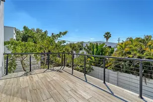 1730 Wisconsin Ln, Sarasota, FL 34239 - Photo 29