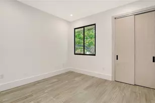 1730 Wisconsin Ln, Sarasota, FL 34239 - Photo 39