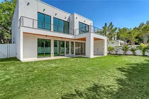 1730 Wisconsin Ln, Sarasota, FL 34239 - Photo 37