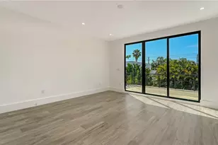 1730 Wisconsin Ln, Sarasota, FL 34239 - Photo 15