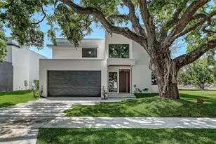 1730 Wisconsin Ln, Sarasota, FL 34239 - Photo 39