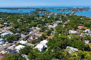 1734 Wisconsin Ln, Sarasota, FL 34239 - Photo 1